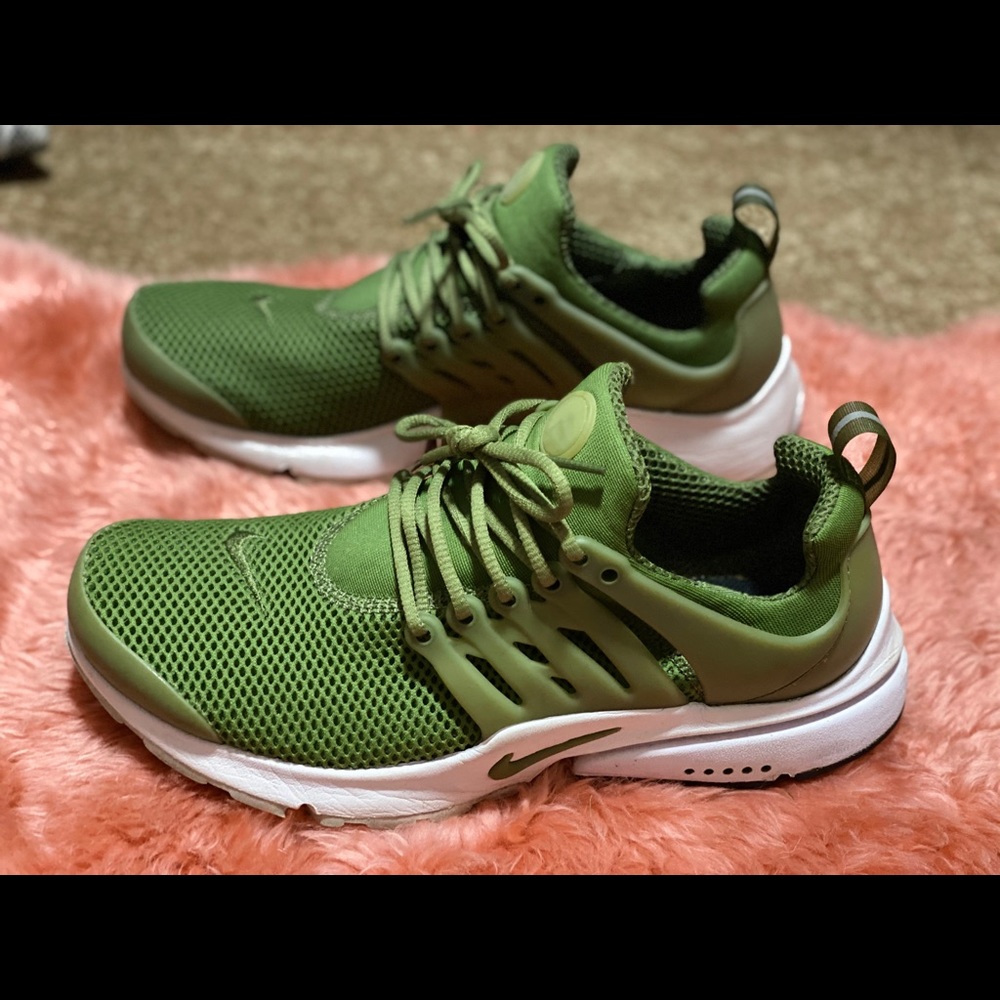 Nike Air Presto iD—Olive Green/White